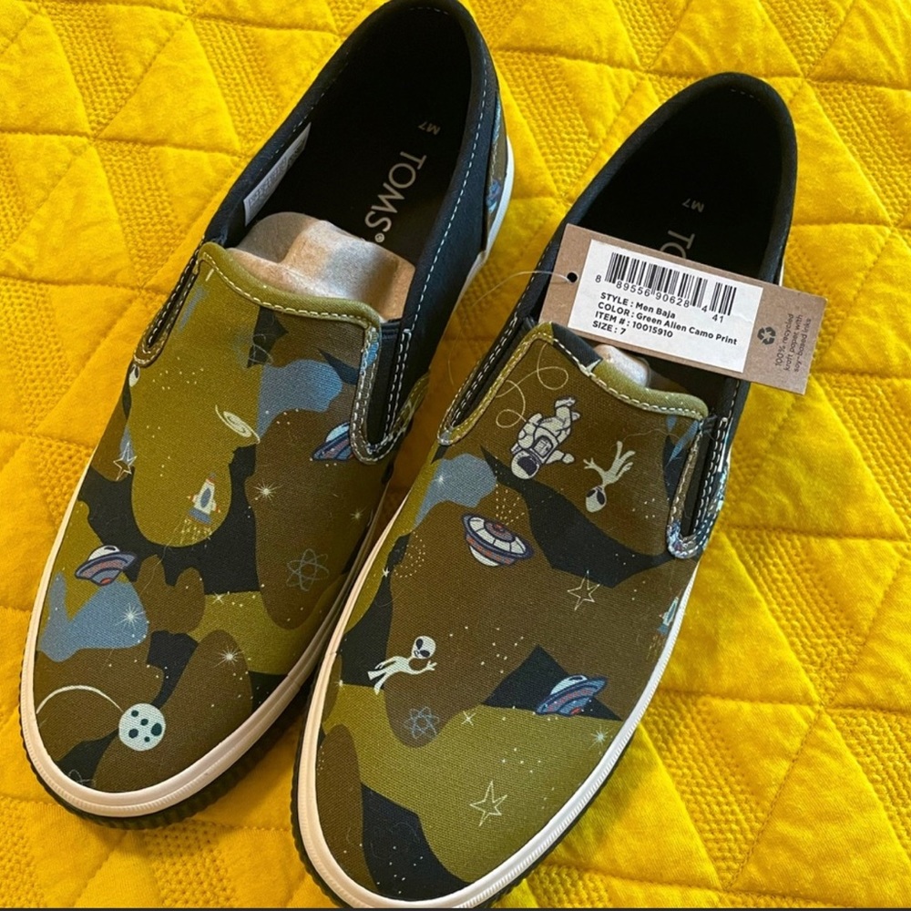 Toms baja alien print shoe.